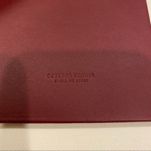 SOLD ❌ on TRR - BOTTEGA VENETA Medium Intrecciato Leather bag NWOT - Picture 10 of 13